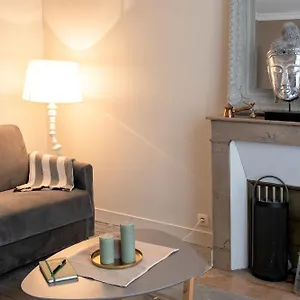Apartamento Eiffel Tower & Les Invalides - 1br - Cityapartmentstay, París