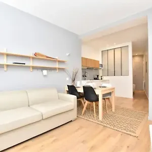 Goodguest-appartement Design Et Cosy Batignolles Appartement
