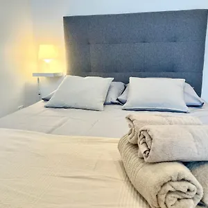 Petit Agreable Au Coeur Du 11e Arrondissement Appartement