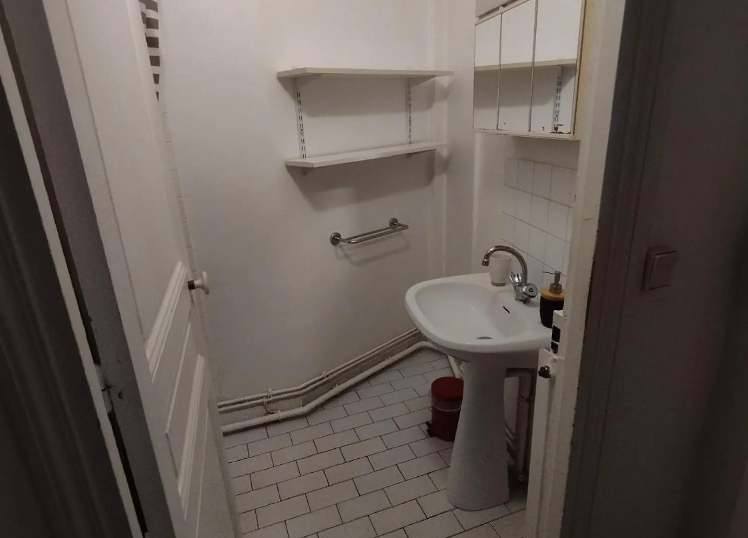 Chambre Spacieuse - Trocadero Paris 0*,  France
